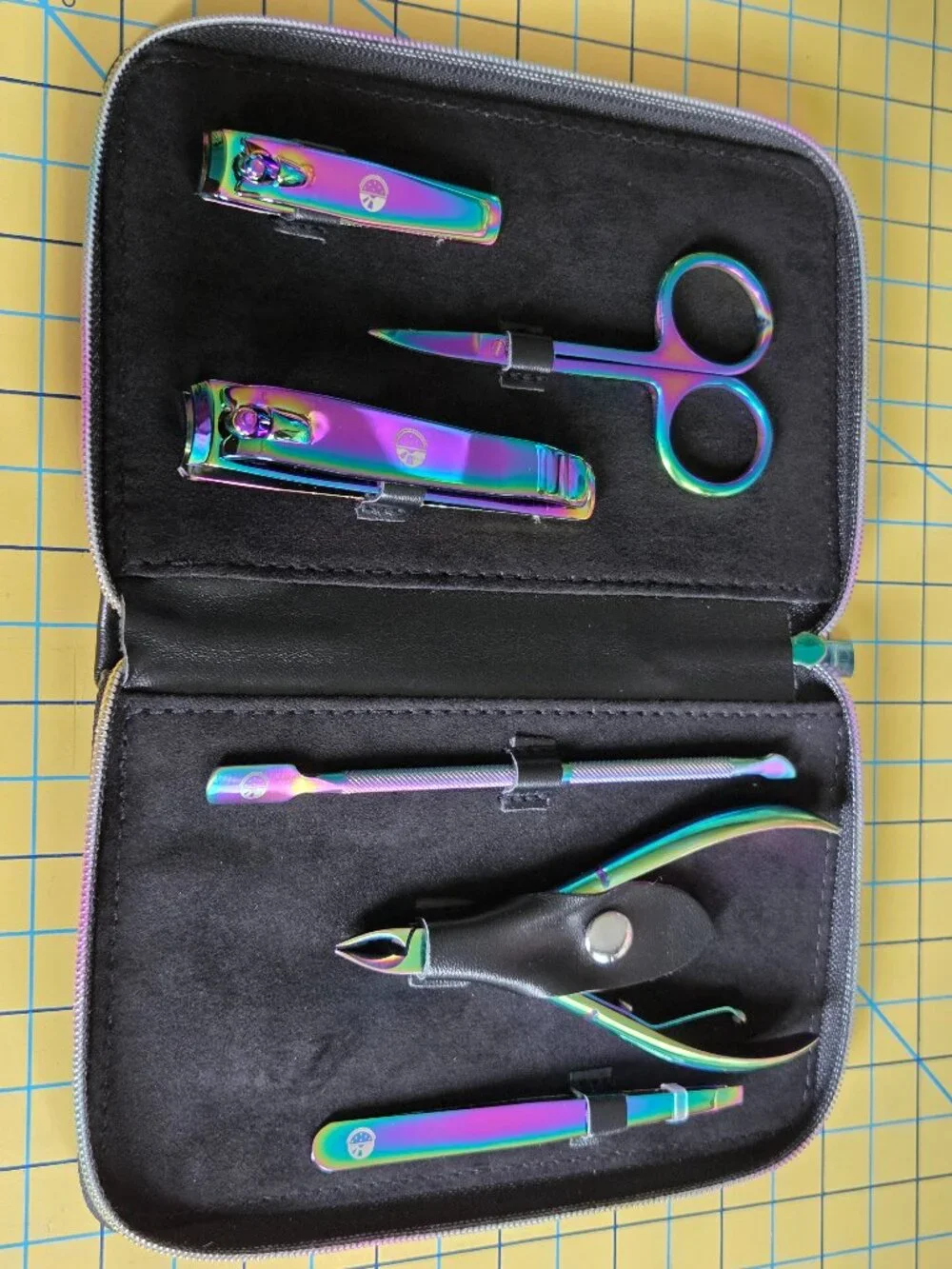 Holo Taco rainbow chrome nail tool kit